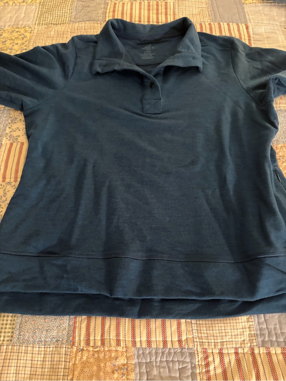 Woolx Annie 3 Button Pullover, Size Large - Picture 6 of 6